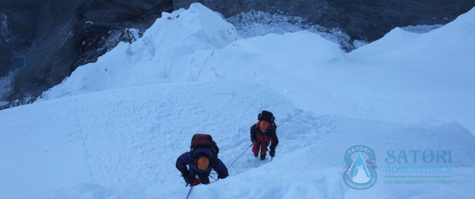Climbing from camp one to camp two at Pumori