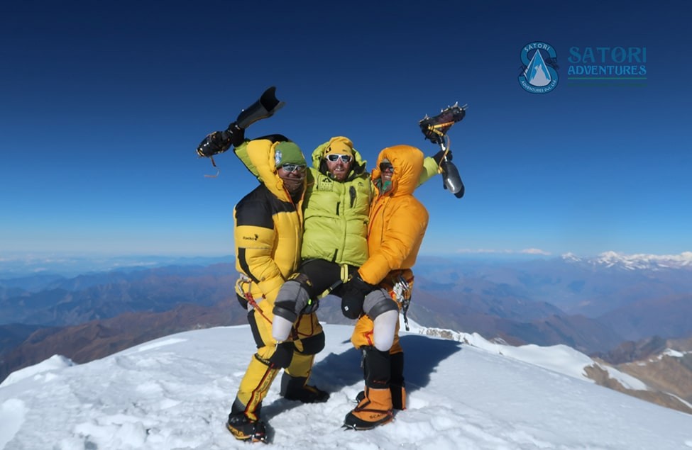 Putha Himal Summit